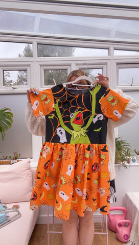 Hallo-Muppet Smock UK 8/10
