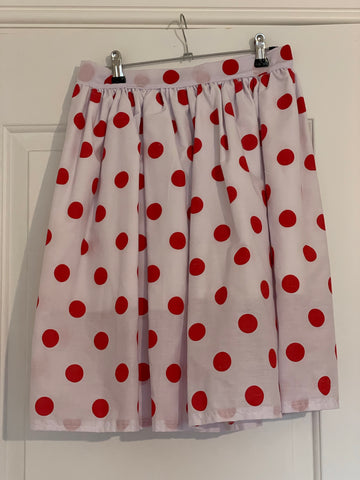 PRELOVED Polka Dot skirt 28-40 inch